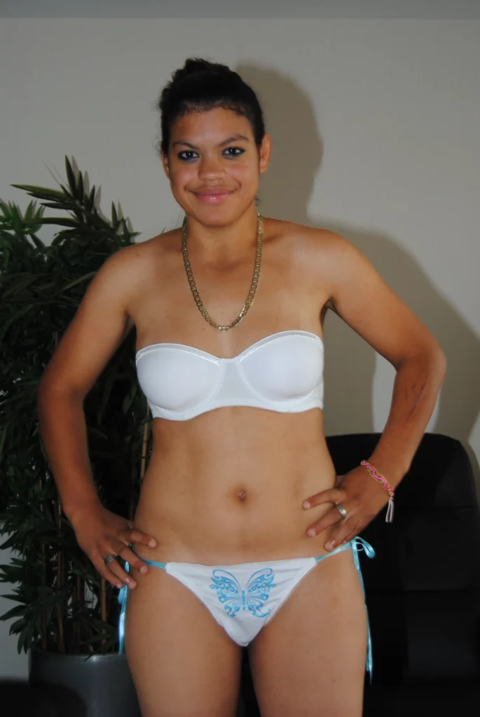 actrice karen mendoza